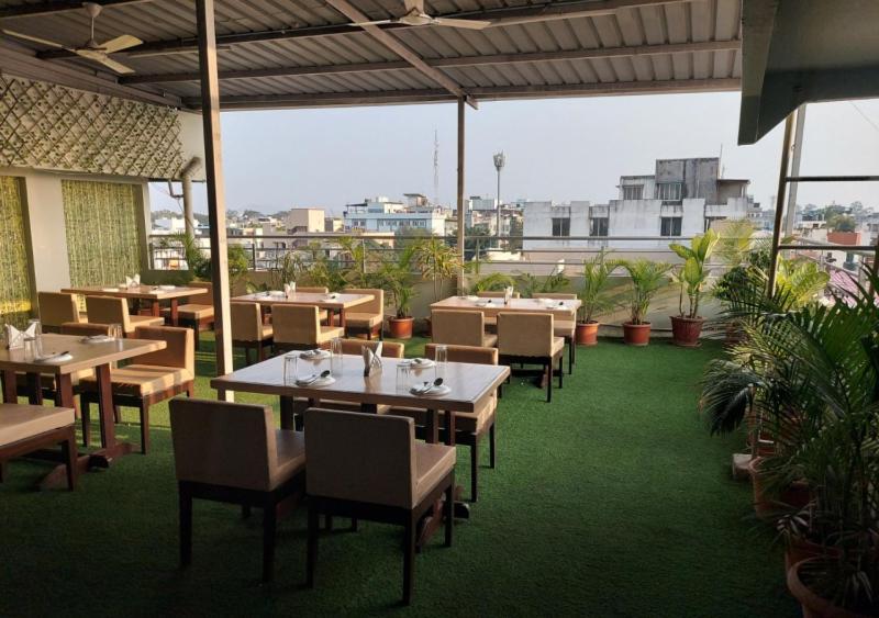 Hotel Galaxy Indore Extérieur photo